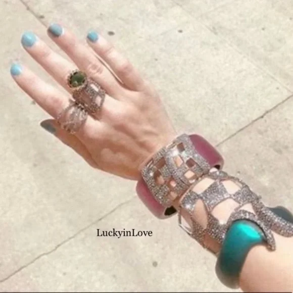 ALEXIS BITTAR • Silver Orbiting
Crystal Encrusted Thorny Lace Ring sz 7 - Picture 12 of 14